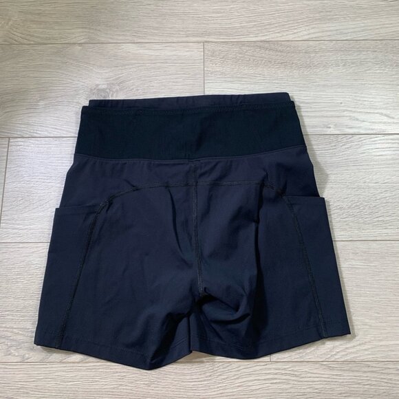 On Running Sprinter Navy Running Training Shorts - Picture 6 of 13